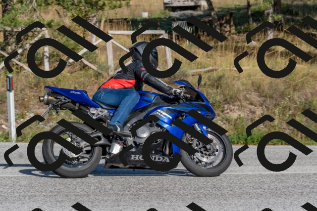 202509201621-DSC_3849_c4_