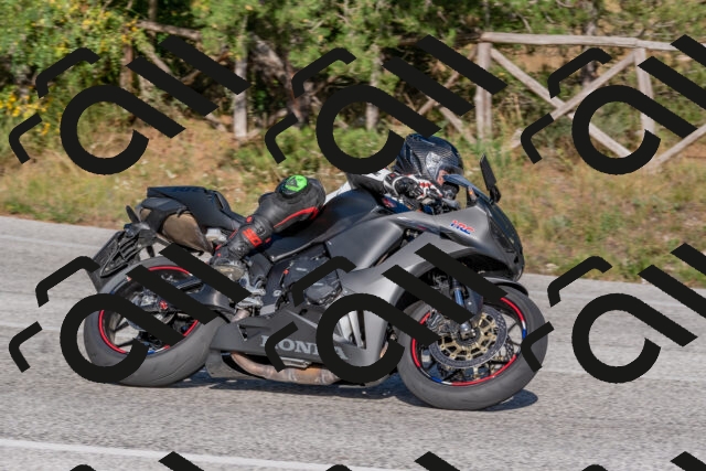 202509201622-DSC_3862_c4_