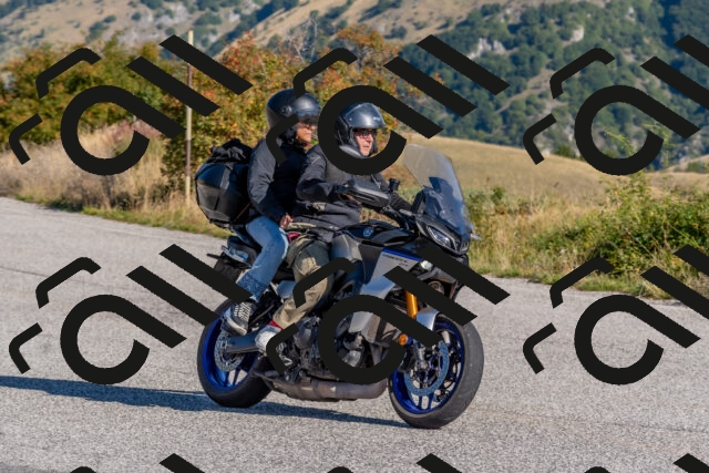 202509210948-DSC_4090_c4_