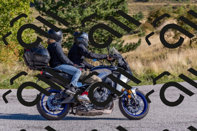 202509210948-DSC_4092_c4_