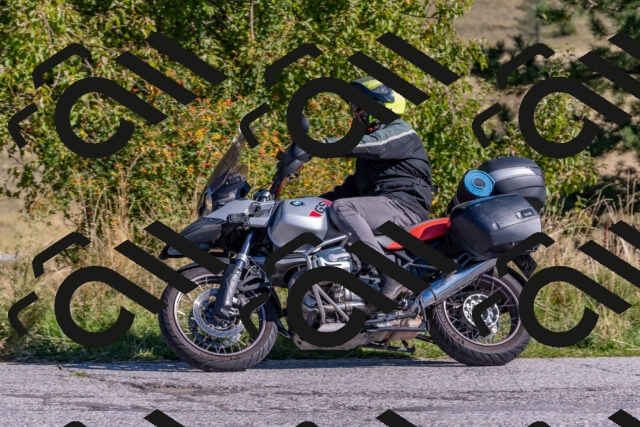 202509211030-DSC_4184_c4_