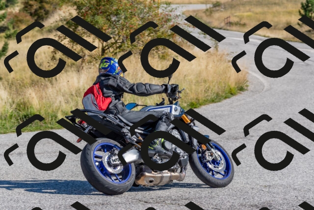 202509211043-DSC_4225_c4_