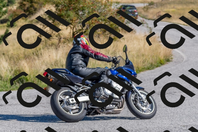 202509211046-DSC_4249_c4_