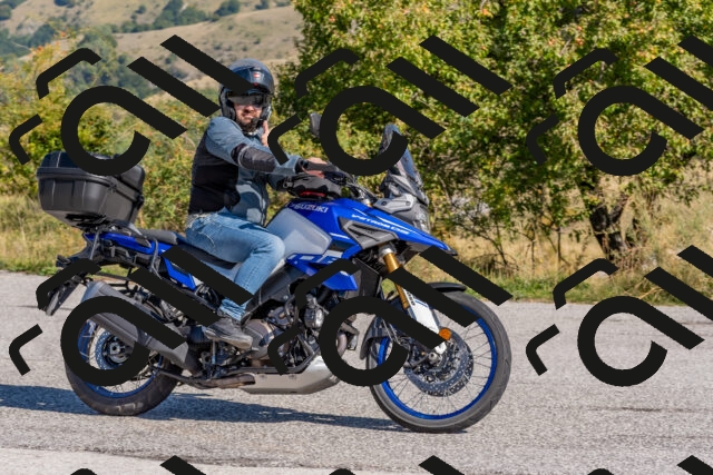 202509211048-DSC_4254_c4_