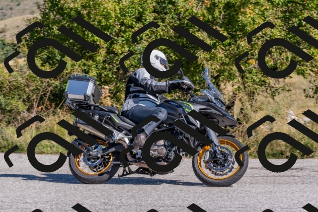 202509211101-DSC_4300_c4_