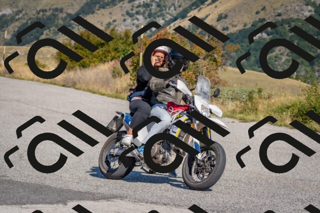 202509211102-DSC_4301_c4_