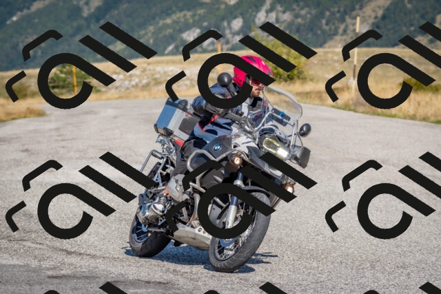 202509211104-DSC_4327_c4_