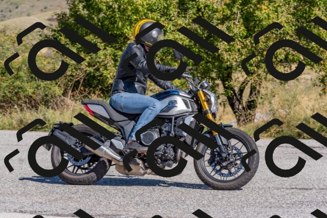 202509211131-DSC_4522_c4_