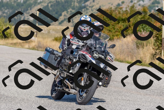 202509211133-DSC_4547_c4_