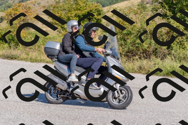 202509211137-DSC_4577_c4_