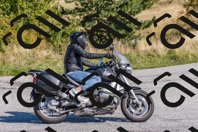 202509211138-DSC_4585_c4_