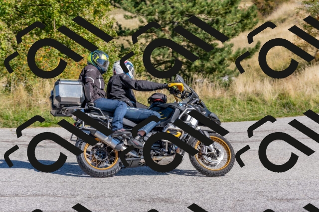 202509211138-DSC_4588_c4_