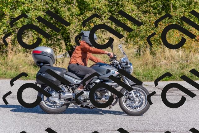 202509211138-DSC_4591_c4_