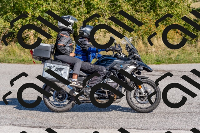 202509211143-DSC_4605_c4_