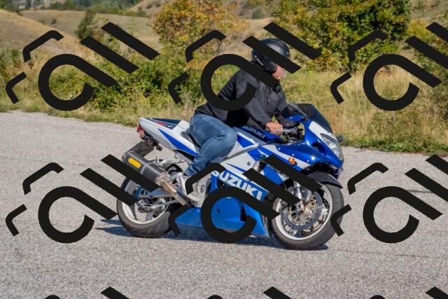 202509211143-DSC_4609_c4_