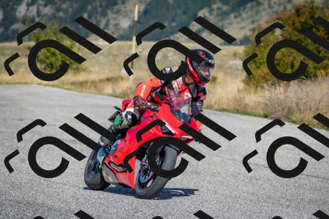 202509211145-DSC_4625_c4_