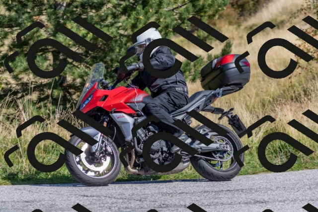 202509211145-DSC_4629_c4_