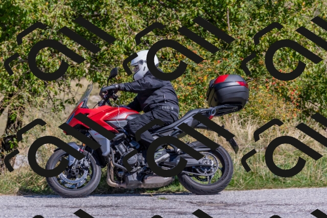 202509211145-DSC_4630_c4_