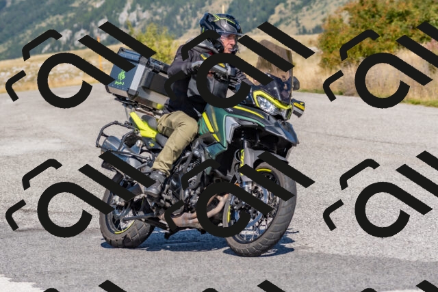 202509211147-DSC_4638_c4_