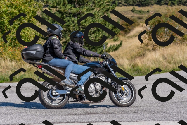 202509211159-DSC_4783_c4_