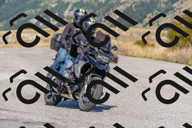 202509211201-DSC_4789_c4_