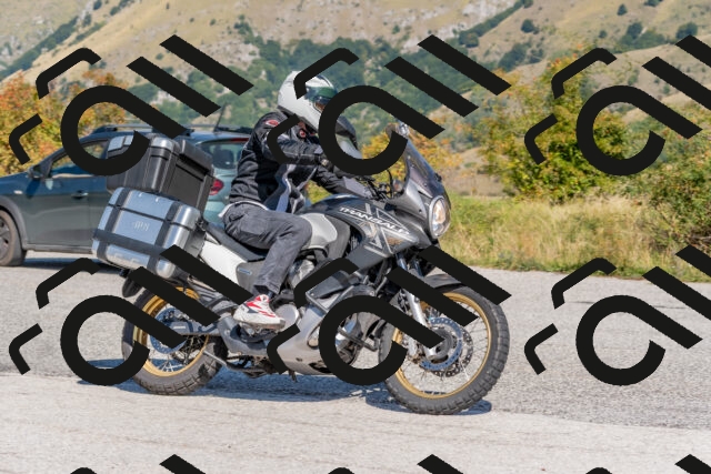 202509211205-DSC_4844_c4_