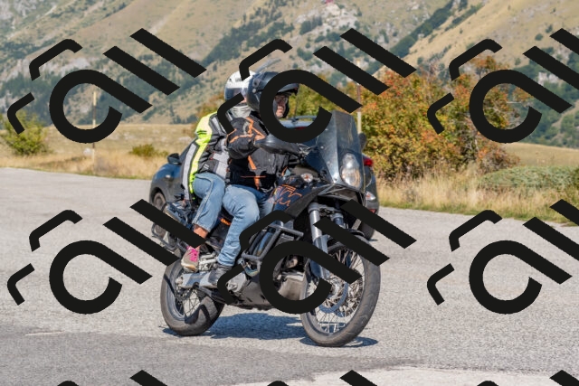 202509211205-DSC_4845_c4_