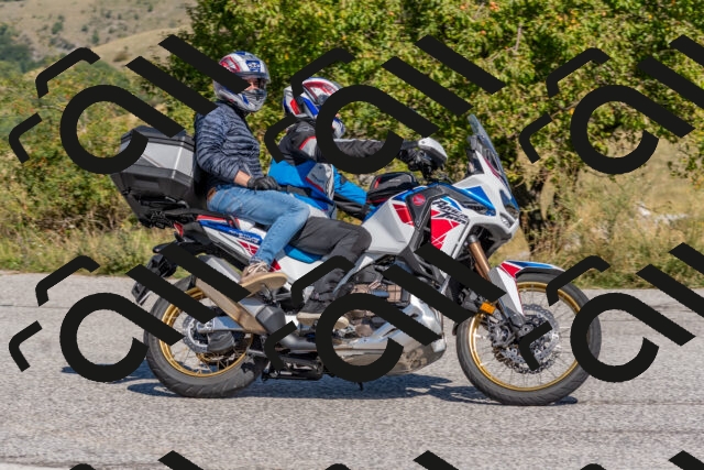 202509211221-DSC_5024_c4_