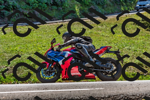 202509201324-DSC_1362_d2_