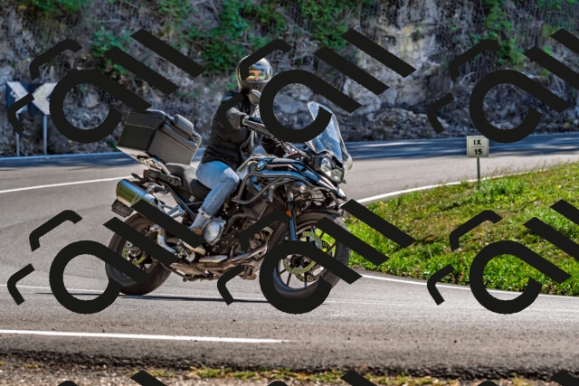 202509201344-DSC_1400_d2_