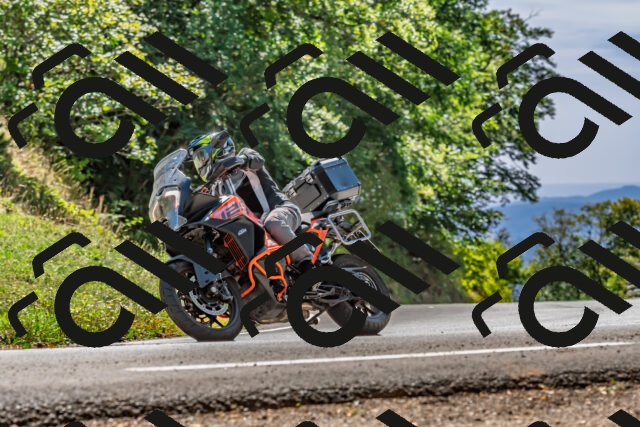 202509201349-DSC_1416_d2_