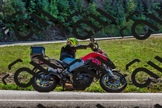 202509201351-DSC_1438_d2_