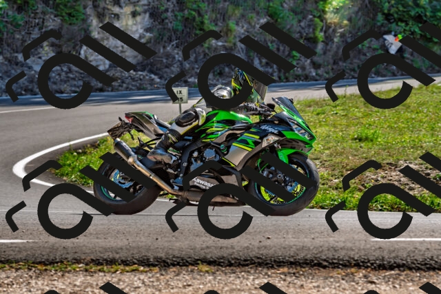 202509201359-DSC_1456_d2_