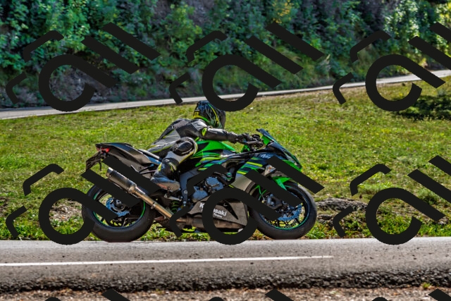 202509201359-DSC_1457_d2_