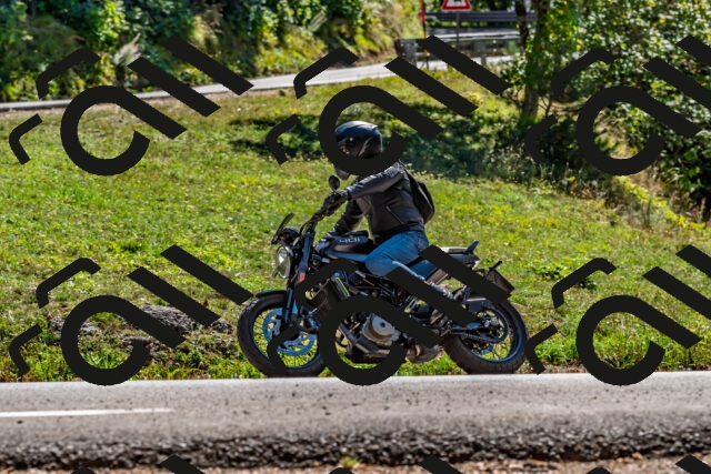 202509201408-DSC_1475_d2_