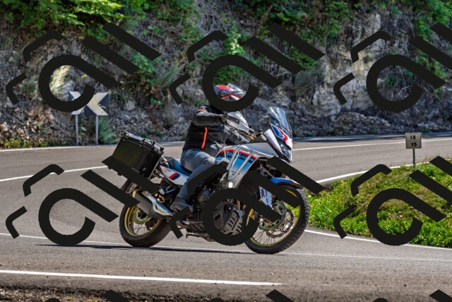 202509201428-DSC_1564_d2_