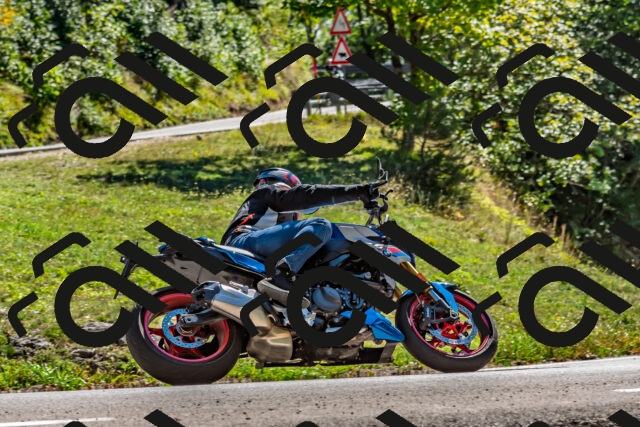 202509201435-DSC_1582_d2_