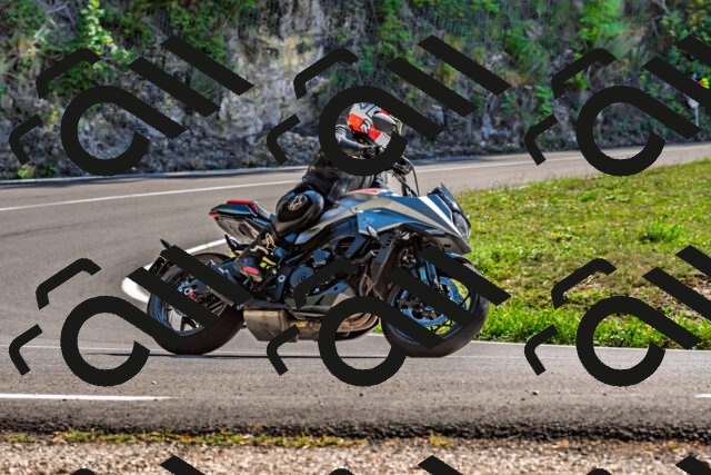 202509201435-DSC_1590_d2_