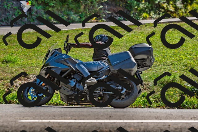 202509201438-DSC_1606_d2_