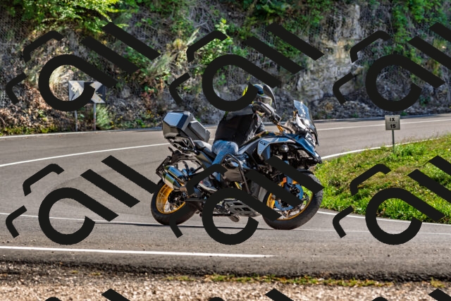 202509201440-DSC_1620_d2_