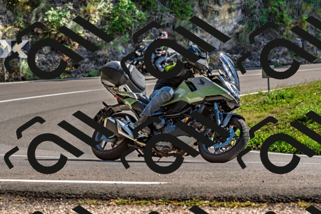 202509201447-DSC_1632_d2_