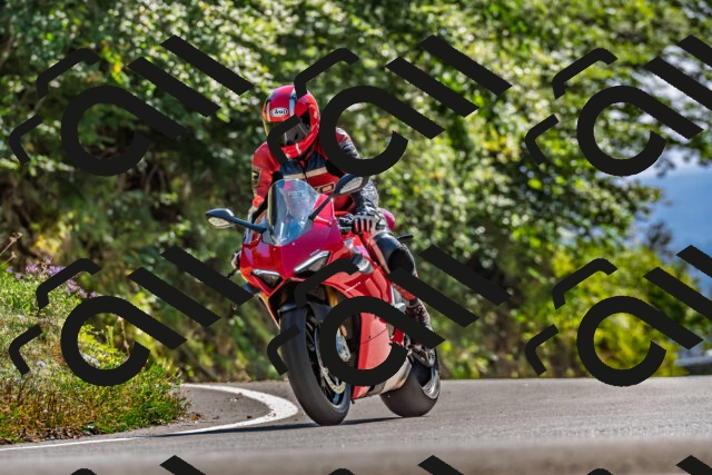 202509201504-DSC_1678_d2_