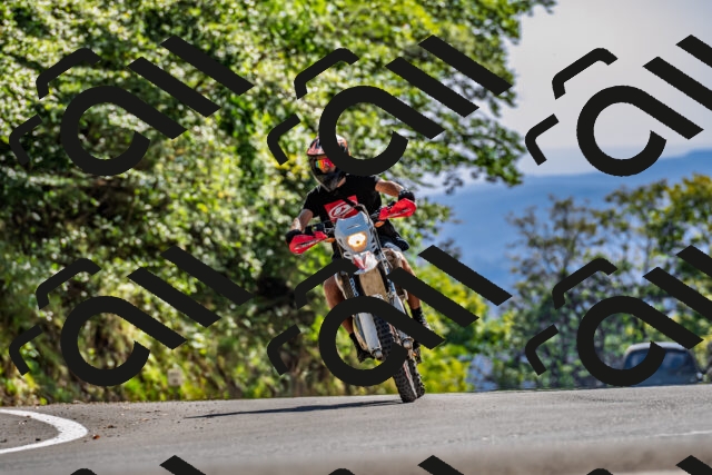 202509201520-DSC_1755_d2_