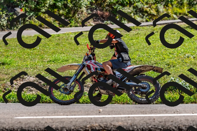 202509201520-DSC_1757_d2_