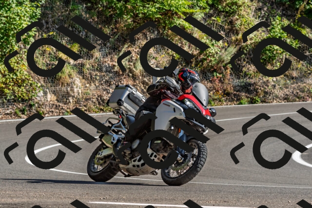 202509201545-DSC_1831_d2_