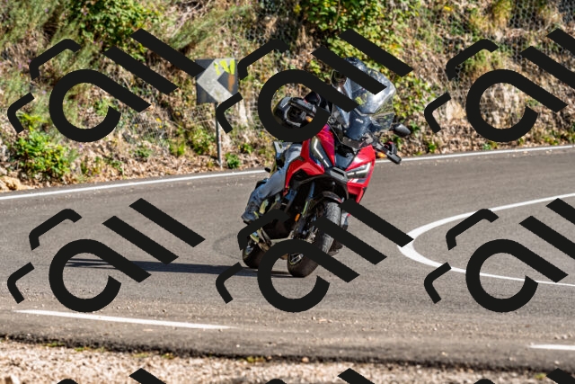 202509201600-DSC_1879_d2_