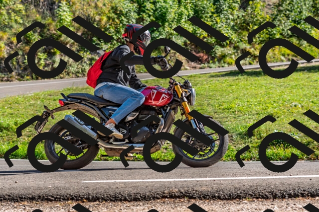 202509201602-DSC_1905_d2_