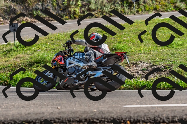 202509201612-DSC_1976_d2_