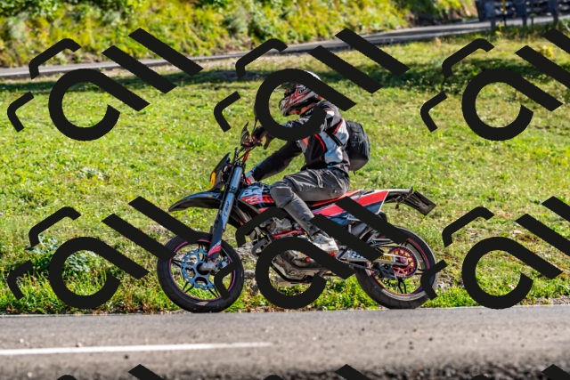 202509201621-DSC_1997_d2_