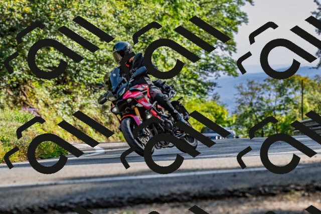 202509201622-DSC_2004_d2_